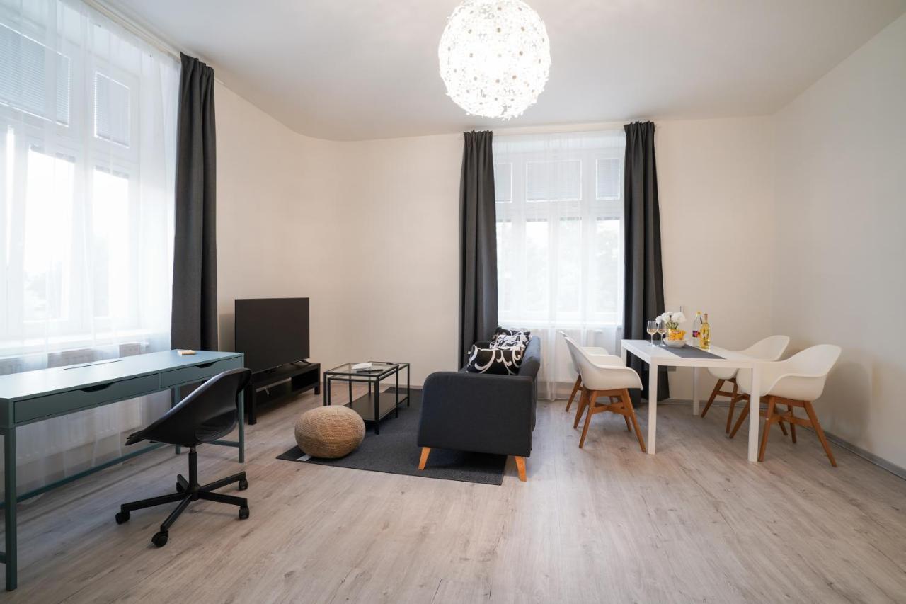 Lucy'S Apartments Olomouc Ngoại thất bức ảnh